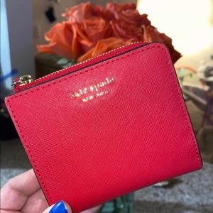 Kate Spade Wallet (Open To Offers! 🥰)